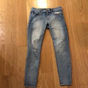 American Eagle Light wash Jegging